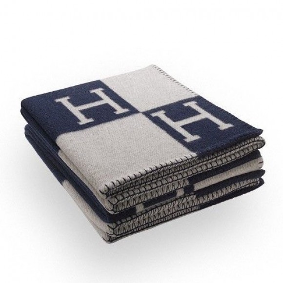 H**mes avalon throw blanket in blue wool and cashmere