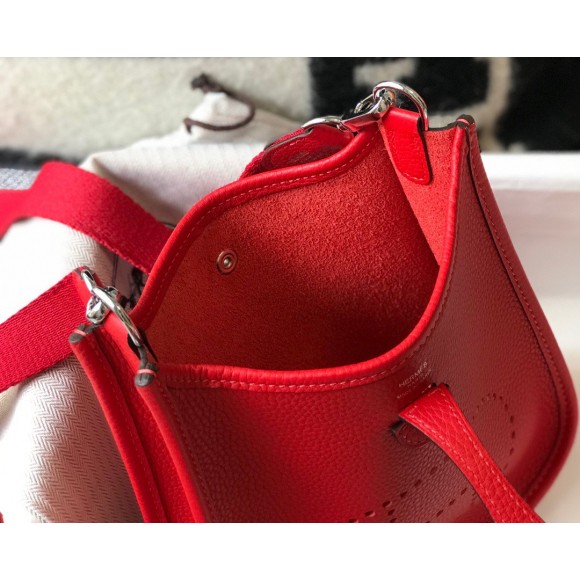 H**mes evelyne iii mini bag in red clemence leather