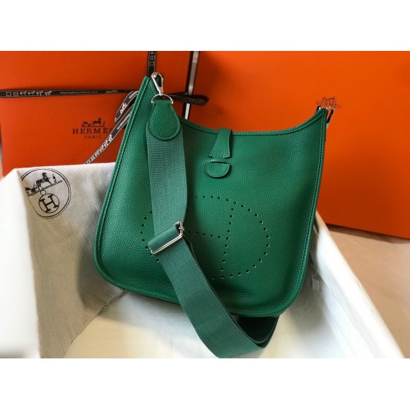 H**mes evelyne iii 29 bag in vert vertigo clemence leather