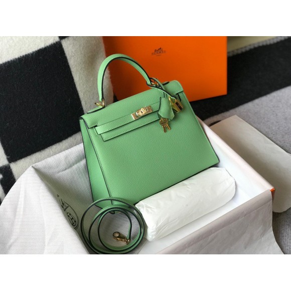 H**mes kelly 25cm sellier bag in vert criquet epsom calfskin ghw