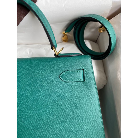 H**mes kelly sellier 32 handmade bag in malachite epsom calfskin