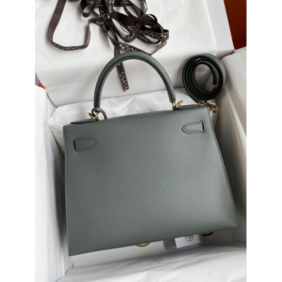 H**mes kelly sellier 28 handmade bag in vert amande epsom calfskin