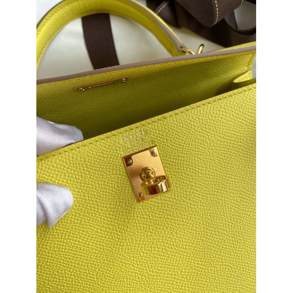 H**mes kelly sellier 28 handmade bag in lime epsom calfskin