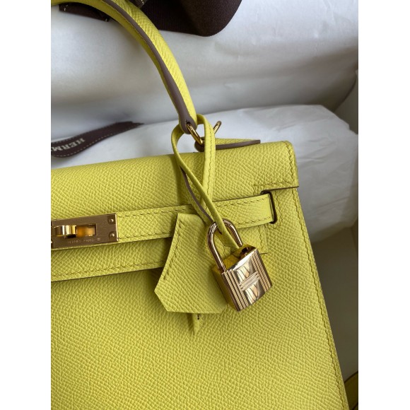 H**mes kelly sellier 28 handmade bag in lime epsom calfskin