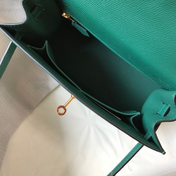 H**mes kelly 25cm sellier bag in malachite epsom calfskin ghw