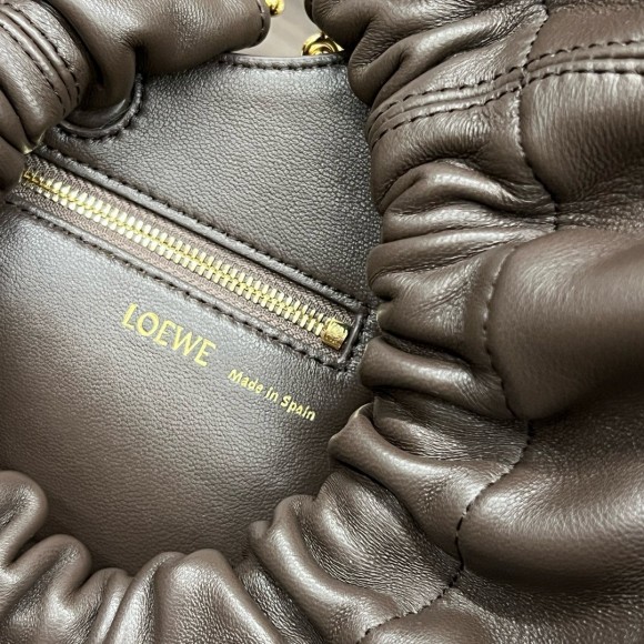 Loewe Small Squeeze Bag in Chocolate Nappa Lambskin Loewe Small Squeeze Bag in Chocolate Nappa Lambskin