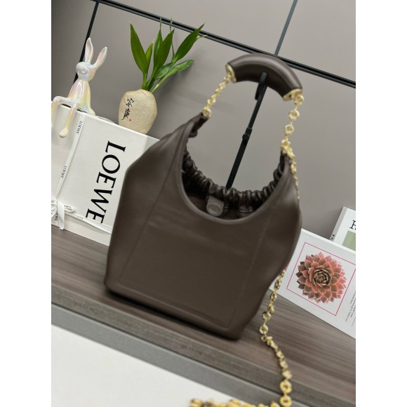 Loewe Small Squeeze Bag in Chocolate Nappa Lambskin Loewe Small Squeeze Bag in Chocolate Nappa Lambskin