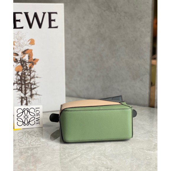 Loewe Puzzle Mini Bag In Asphalt Grey/Nude/Green Calfskin Loewe Puzzle Mini Bag In Asphalt Grey/Nude/Green Calfskin