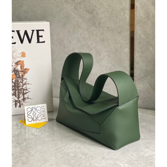 Loewe Puzzle Hobo Bag In Vintage Khaki Nappa Calfskin Loewe Puzzle Hobo Bag In Vintage Khaki Nappa Calfskin