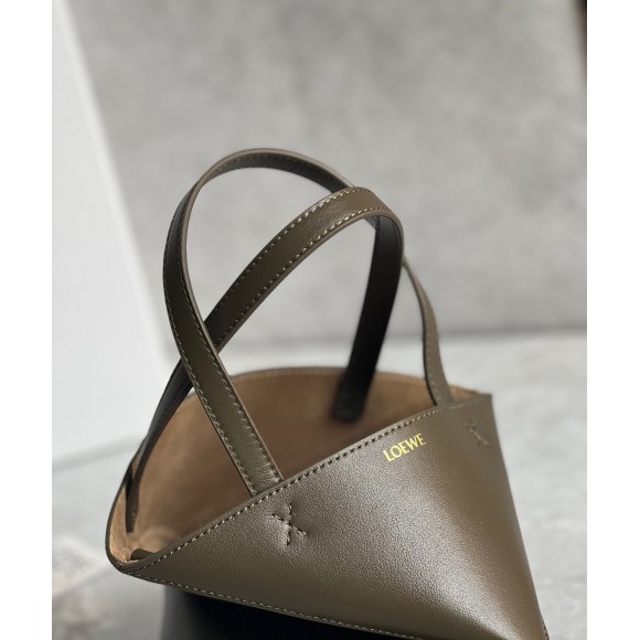 Loewe Mini Puzzle Fold Tote Bag in Dark Green Calfskin Loewe Mini Puzzle Fold Tote Bag in Dark Green Calfskin