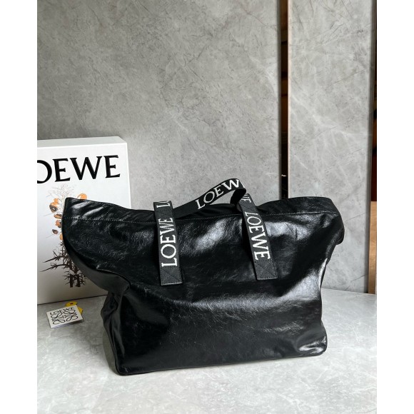 Loewe Fold Shopper Bag in Black Paper Calfskin Loewe Fold Shopper Bag in Black Paper Calfskin