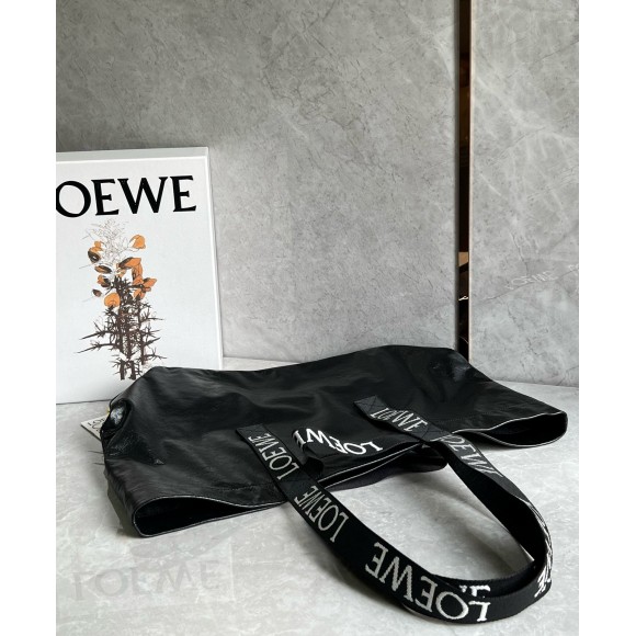 Loewe Fold Shopper Bag in Black Paper Calfskin Loewe Fold Shopper Bag in Black Paper Calfskin