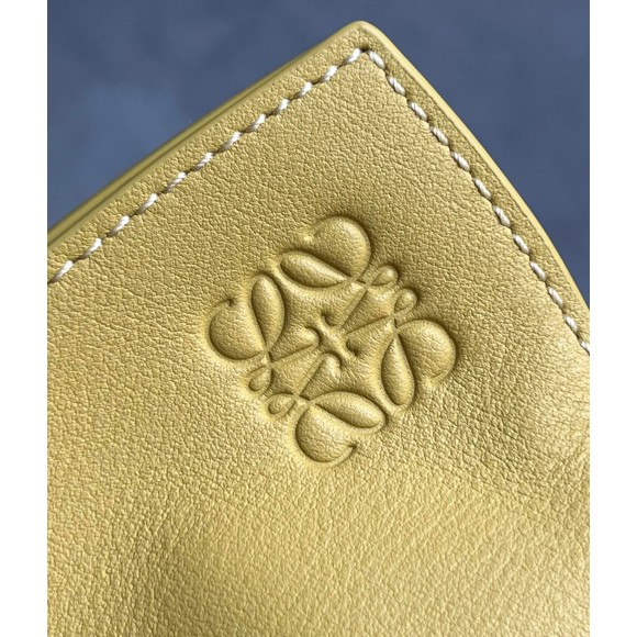 Loewe Flamenco Clutch Bag In Pale Yellow Leather Loewe Flamenco Clutch Bag In Pale Yellow Leather