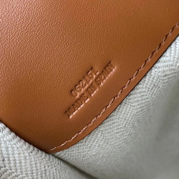 Loewe Cushion Medium Tote In Beige Anagram Jacquard Loewe Cushion Medium Tote In Beige Anagram Jacquard