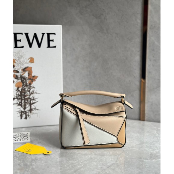 Loewe Puzzle Mini Bag In White/Warm Desert Calfskin Loewe Puzzle Mini Bag In White/Warm Desert Calfskin