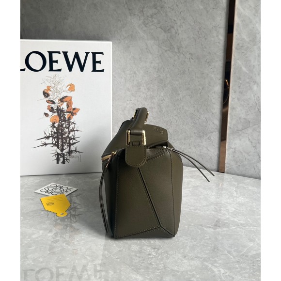 Loewe Puzzle Small Bag In Dark Green Classic Calfskin Loewe Puzzle Small Bag In Dark Green Classic Calfskin