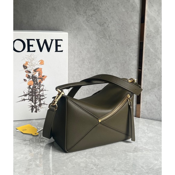 Loewe Puzzle Small Bag In Dark Green Classic Calfskin Loewe Puzzle Small Bag In Dark Green Classic Calfskin