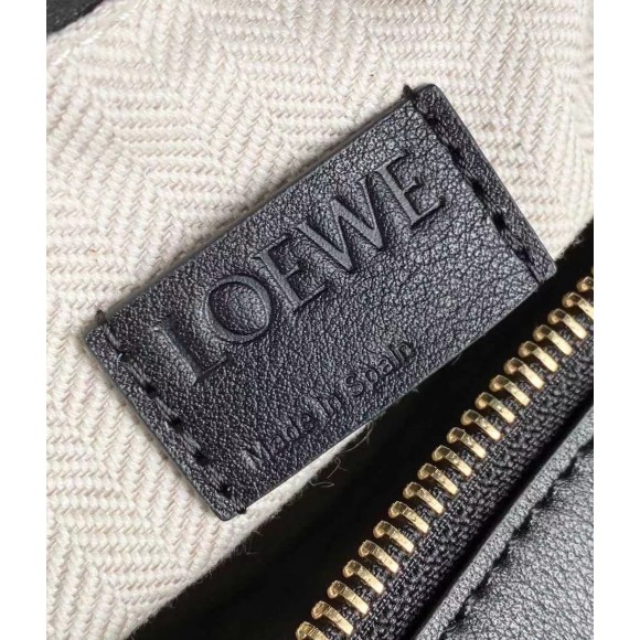 Loewe Puzzle Hobo Bag In Black Nappa Calfskin Loewe Puzzle Hobo Bag In Black Nappa Calfskin