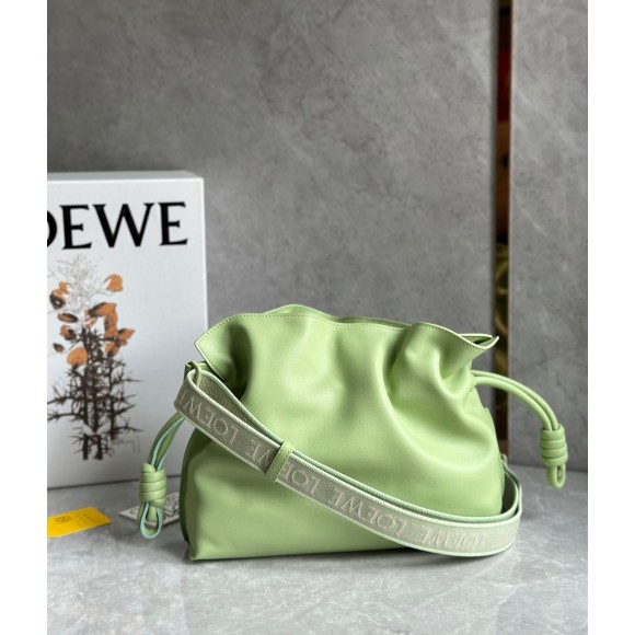Loewe Flamenco Clutch Bag In Lime Green Leather Loewe Flamenco Clutch Bag In Lime Green Leather