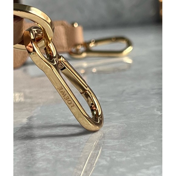 Loewe Puzzle Medium Bag In Toffee Grained Calfskin Loewe Puzzle Medium Bag In Toffee Grained Calfskin