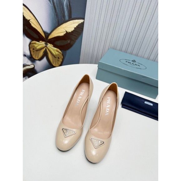 Prada Pumps 85mm In Powder Pink Patent Leather Prada Pumps 85mm In Powder Pink Patent Leather