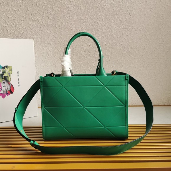 Pra*a symbole small bag with topstitching in green leather