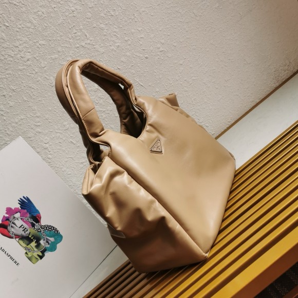 Pra*a medium tote bag in beige nappa leather