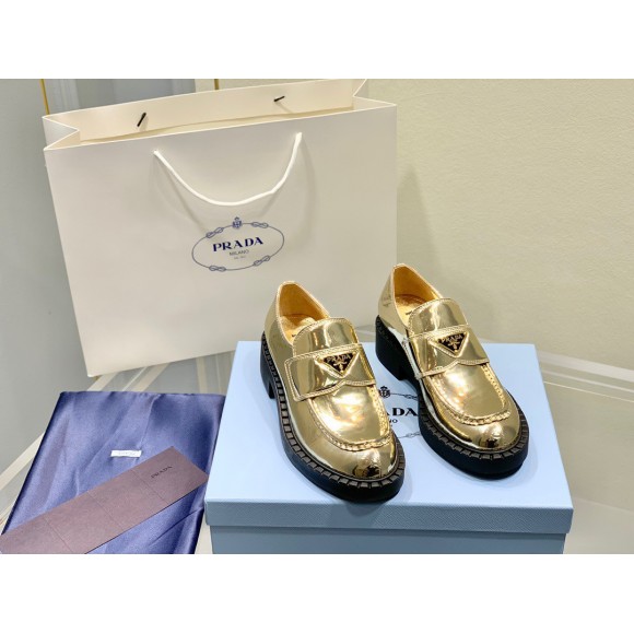 Prada Women's Loafers In Gold Metallic Leather Prada Women's Loafers In Gold Metallic Leather