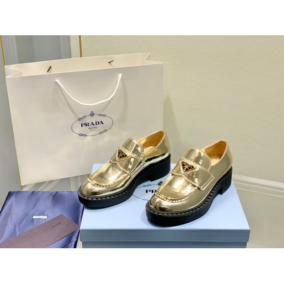 Prada Women's Loafers In Gold Metallic Leather Prada Women's Loafers In Gold Metallic Leather