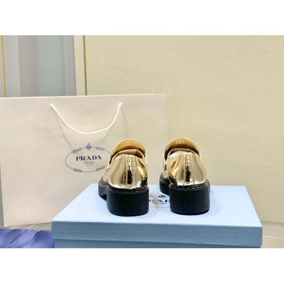Prada Women's Loafers In Gold Metallic Leather Prada Women's Loafers In Gold Metallic Leather