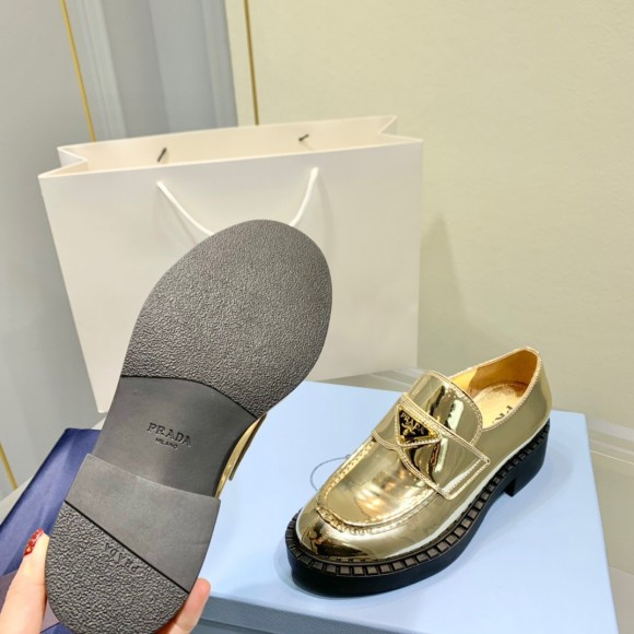 Prada Women's Loafers In Gold Metallic Leather Prada Women's Loafers In Gold Metallic Leather