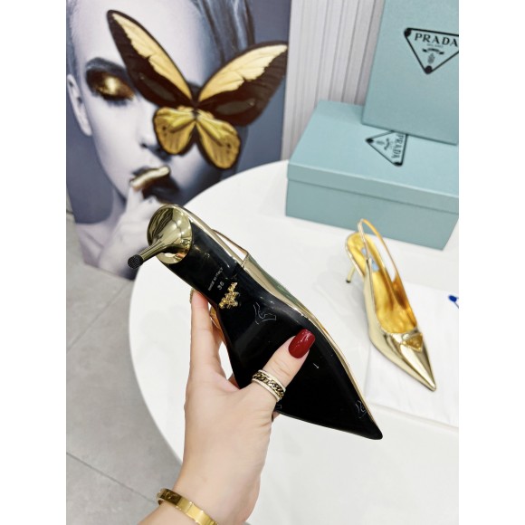Prada Slingbacks Pumps 85mm In Gold Metallic Leather Prada Slingbacks Pumps 85mm In Gold Metallic Leather