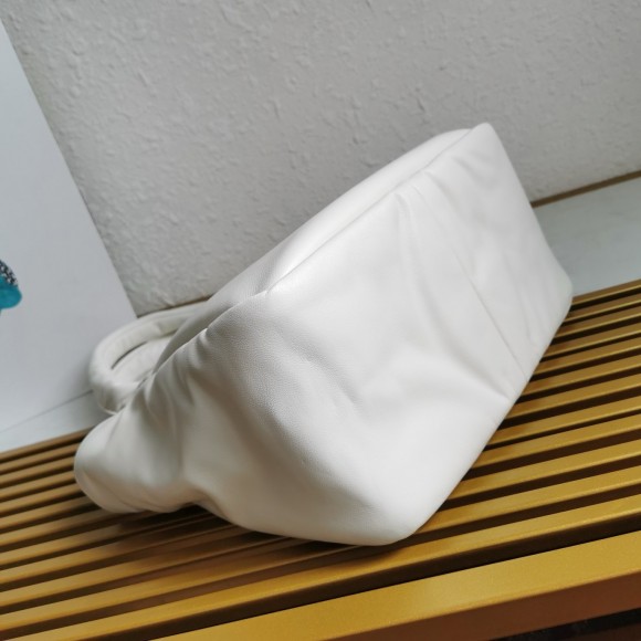 Pra*a medium tote bag in white nappa leather