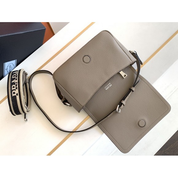 Prada Flap Shoulder Bag in Grey Grained Leather Prada Flap Shoulder Bag in Grey Grained Leather