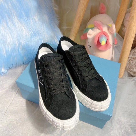 Prada Women's Low-top Sneakers In Black Gabardine Fabric Prada Women's Low-top Sneakers In Black Gabardine Fabric