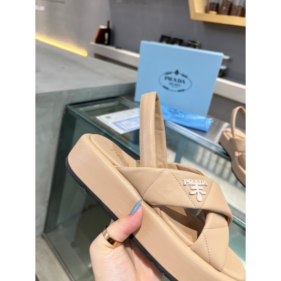 Prada Flatform Sandals In Beige Quilted Nappa Leather Prada Flatform Sandals In Beige Quilted Nappa Leather