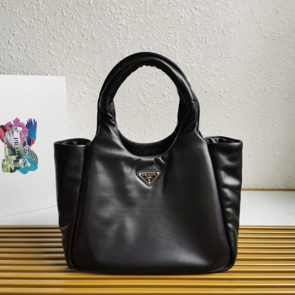 Pra*a medium tote bag in black nappa leather