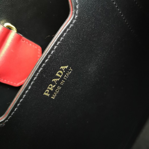 Prada Medium Panier Bag In Red Saffiano Leather Prada Medium Panier Bag In Red Saffiano Leather