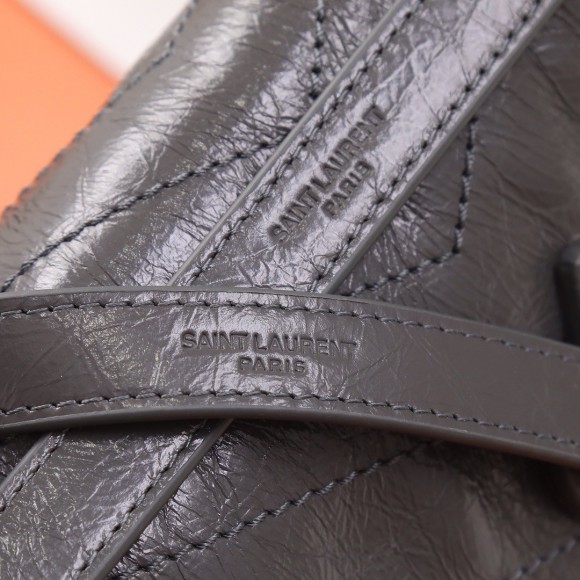 Saint Laurent Niki Medium Chain Bag In Dark Grey Crinkled Leather