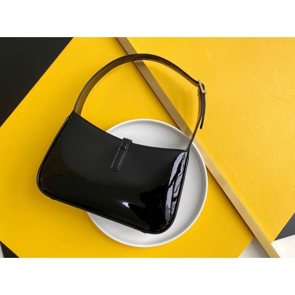 Saint Laurent Le 5 À 7 Hobo Bag in Black Patent Calfskin Saint Laurent Le 5 À 7 Hobo Bag in Black Patent Calfskin