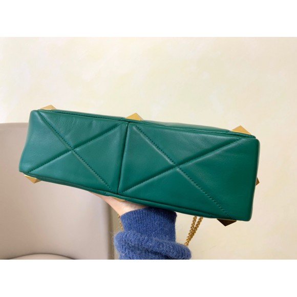 Valentino Roman Stud Large Chain Bag In Green Nappa Leather