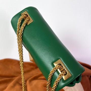 Valentino One Stud Chain Bag In Green Nappa Leather Valentino One Stud Chain Bag In Green Nappa Leather
